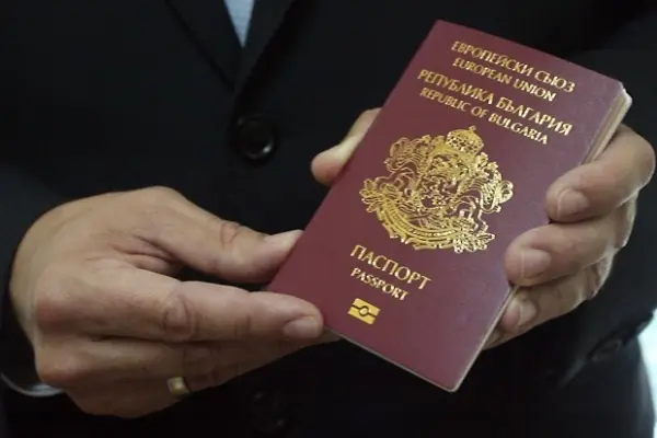 Cine poate obține cetățenia bulgară